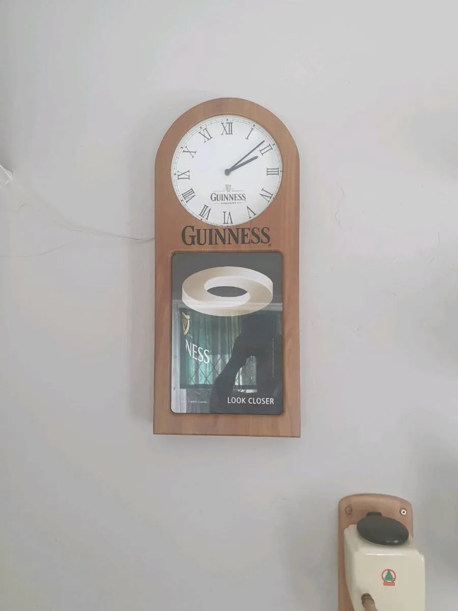 Guinness clock - Image 1