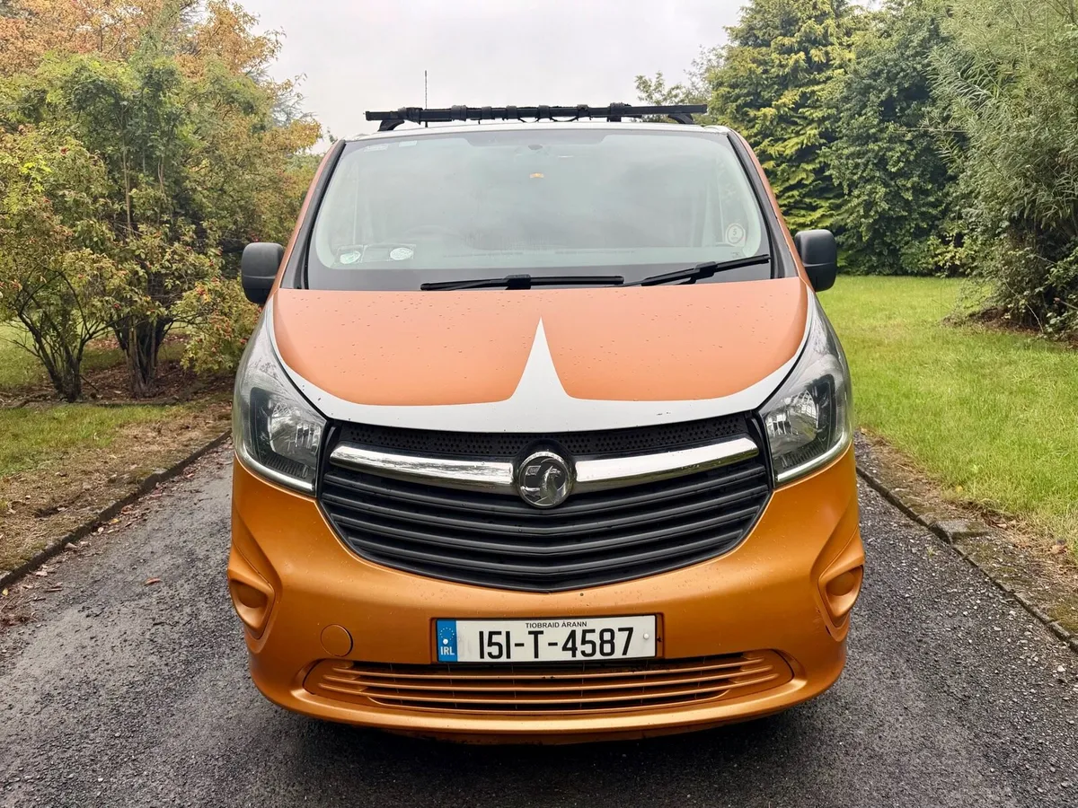 Opel Vivaro Crew Cab  Tax and New test READ AD ! - Image 3