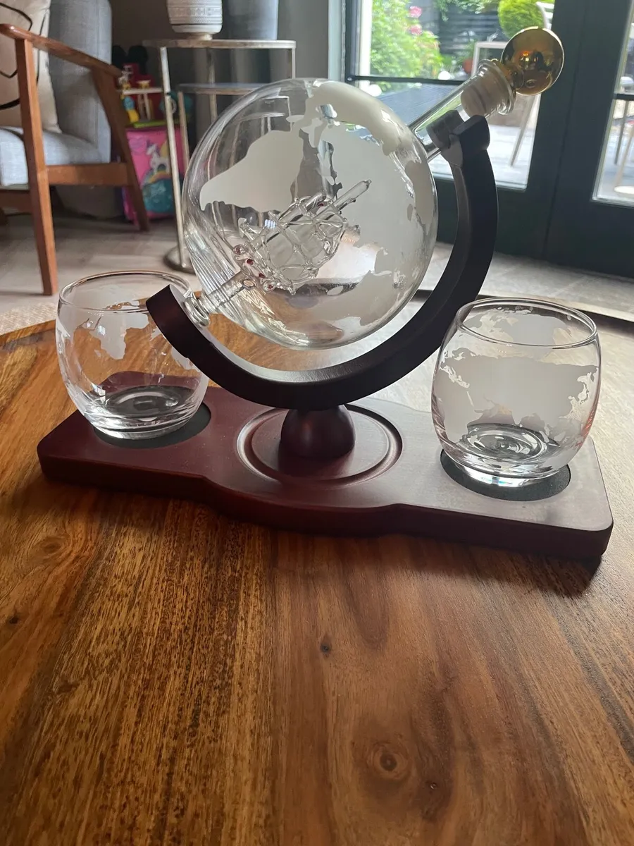 Globe Whiskey Decanter - Image 1