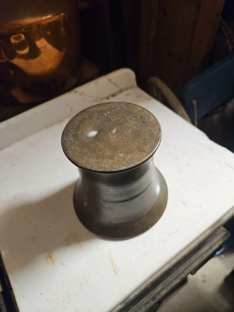 Vintage Bronze Mortor - Image 3