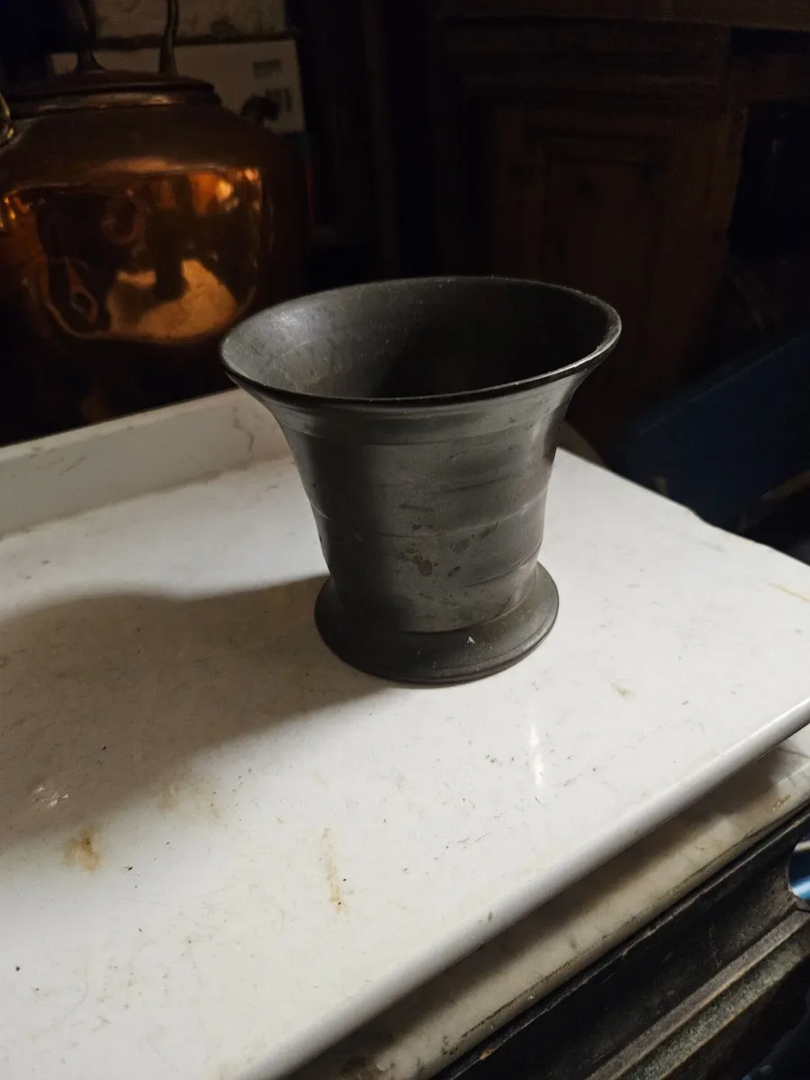 Vintage Bronze Mortor - Image 1