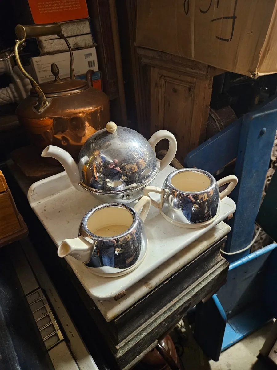Vintage Retro Everhot Tea Pot Jug - Image 1