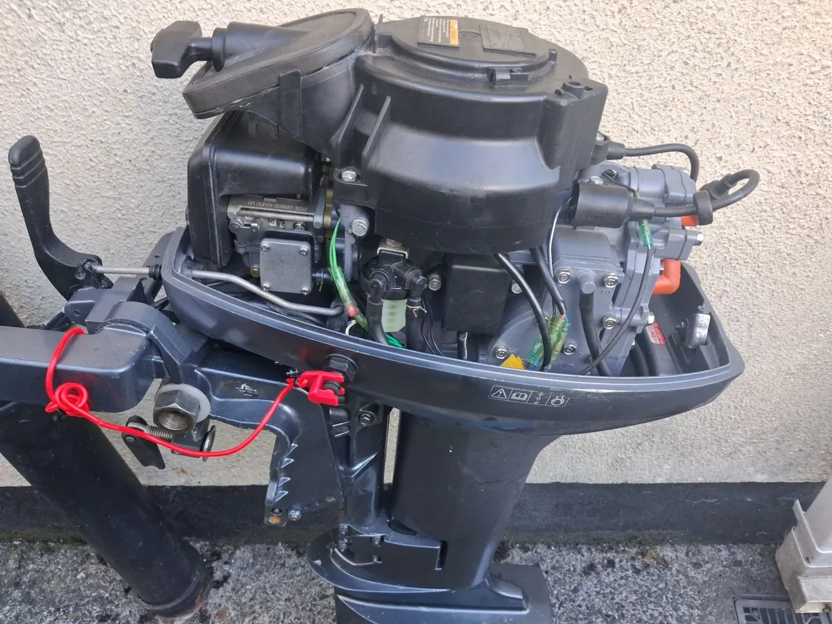 2-stroke outboard YAMAHA-9,9 hp - Image 3