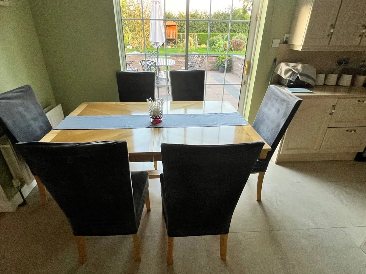 Dining Room Table & Matching Dresser - Image 4