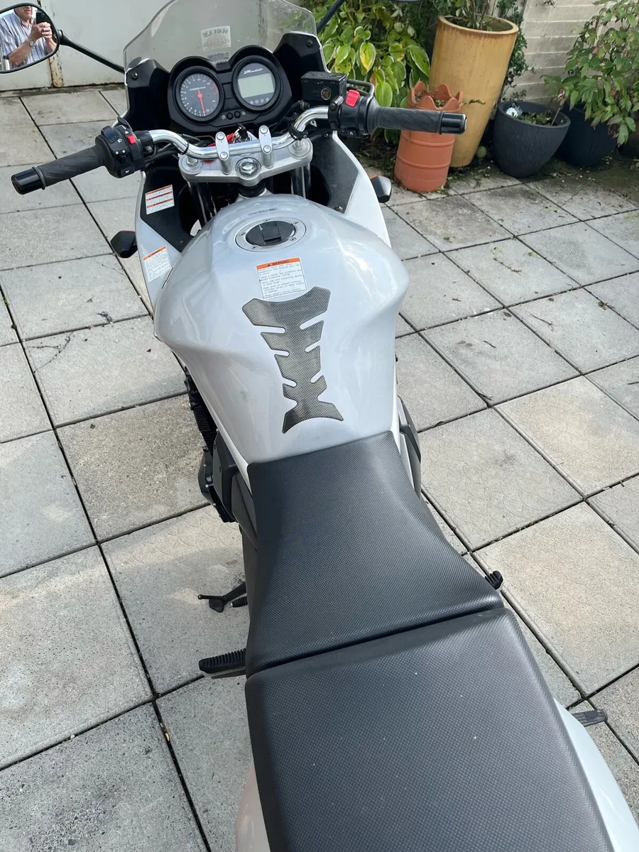Suzuki motorcycle - Image 2