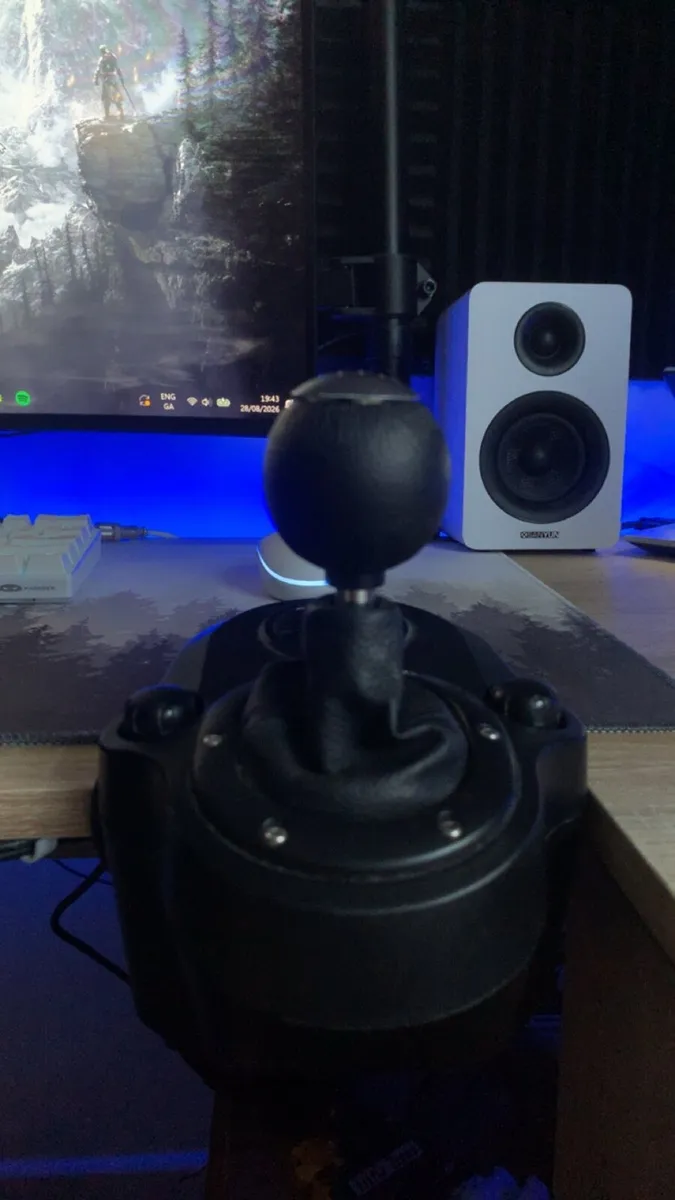 Logitech G29 Wheel+Pedals+Shifter - Image 3