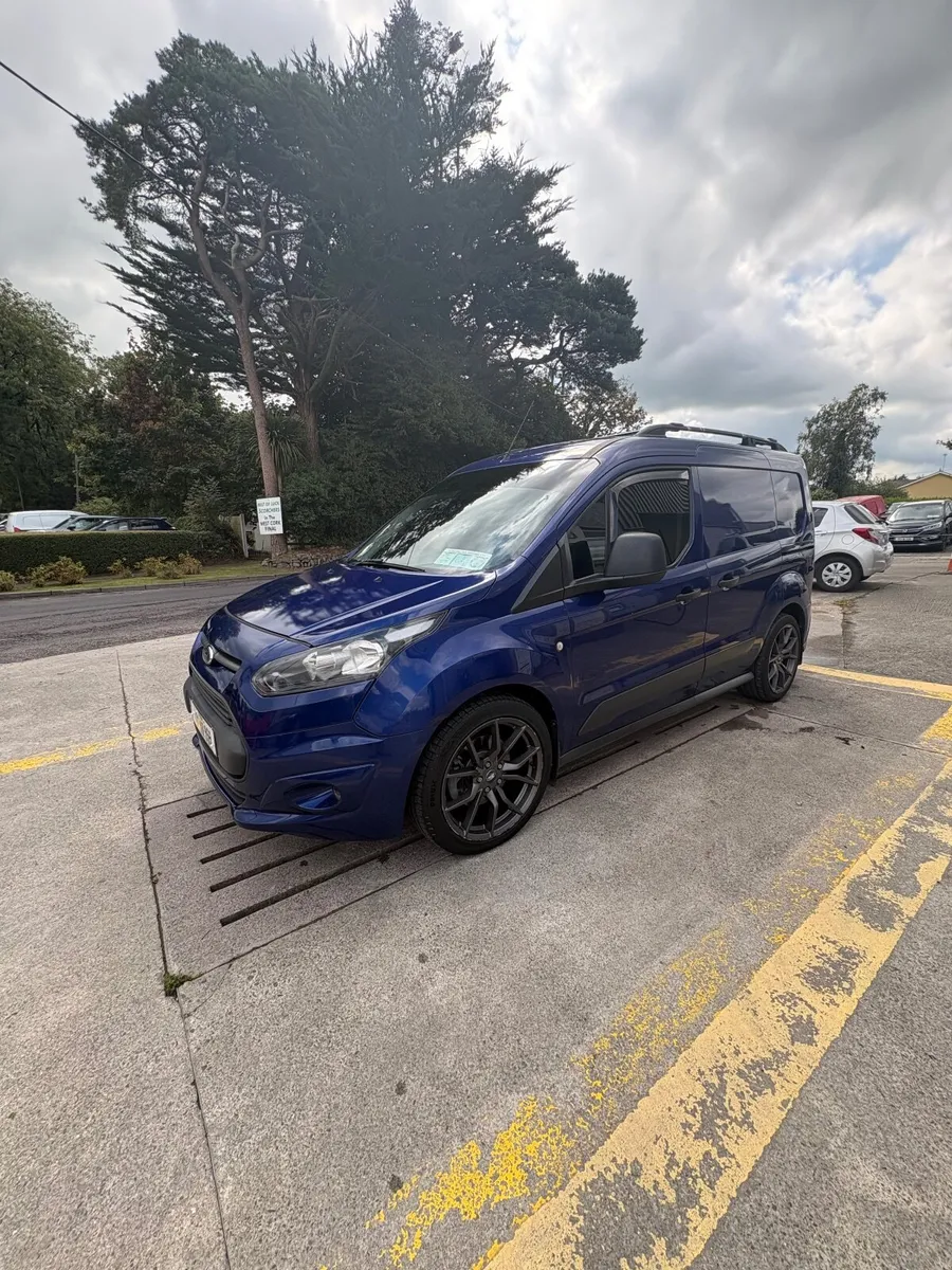 Ford Transit Connect 2017 - Image 1
