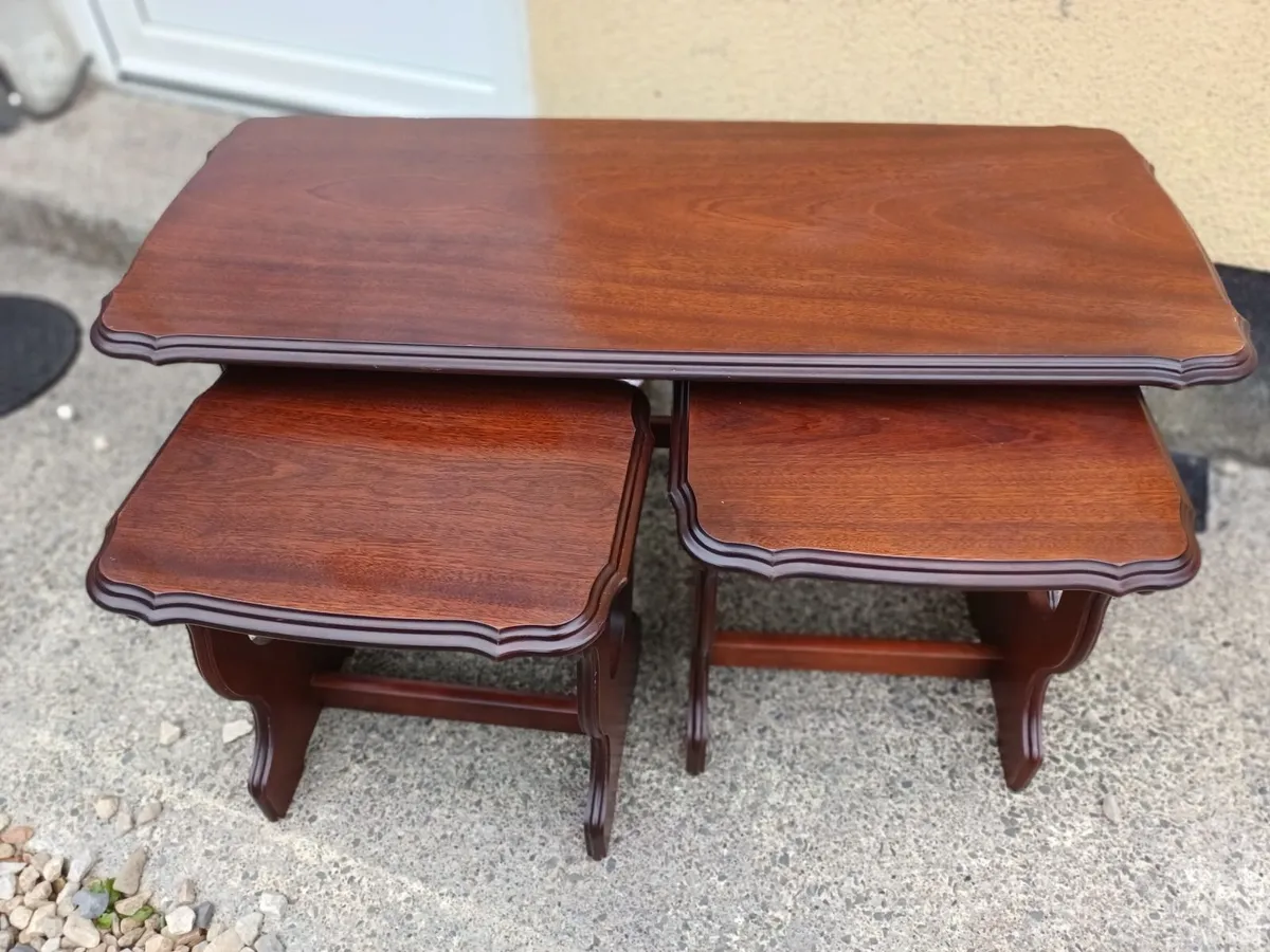 Vintage Mahogany Nest of Tables - Image 1