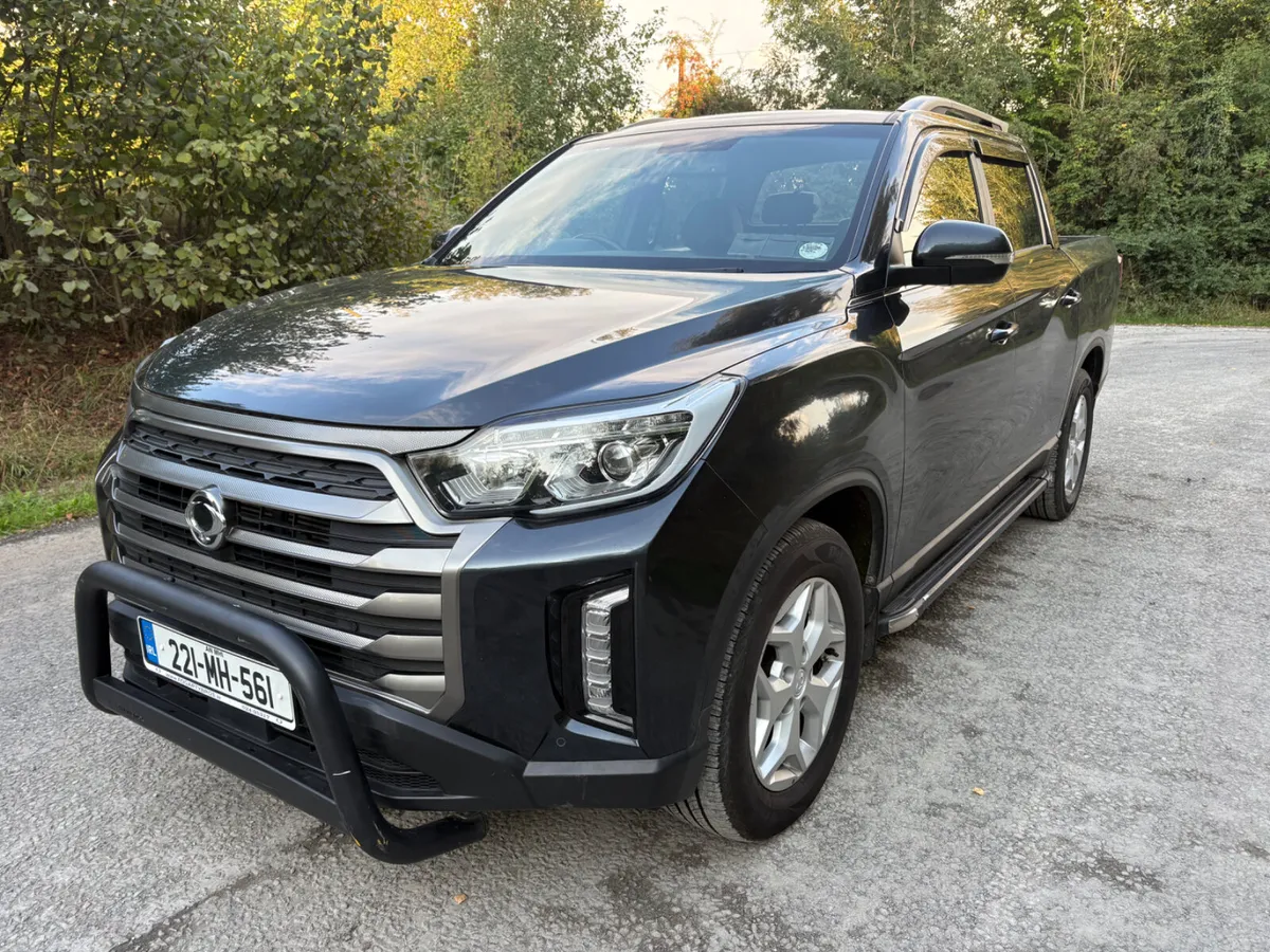 SsangYong Musso 2022 Luxury 5 seater Tax 333euro - Image 3