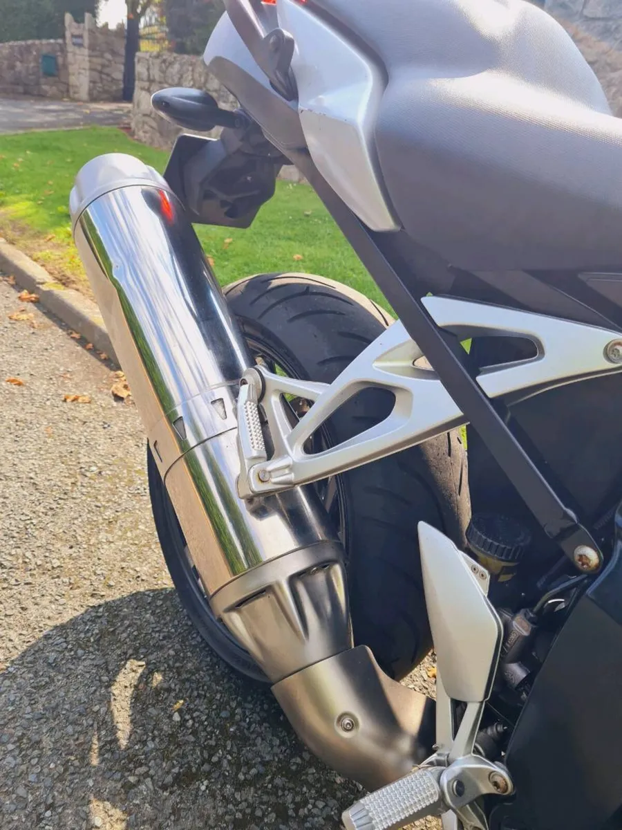 Bmw K1200R - Image 4