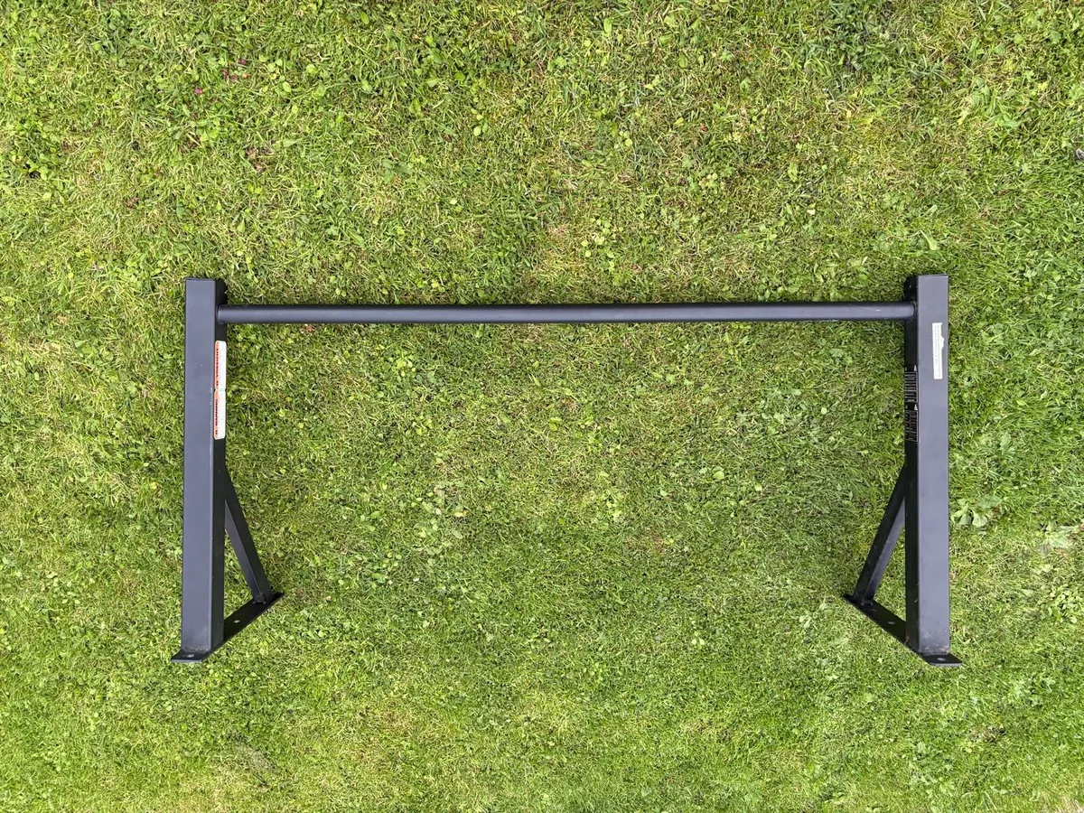 Pull up bar - Image 2