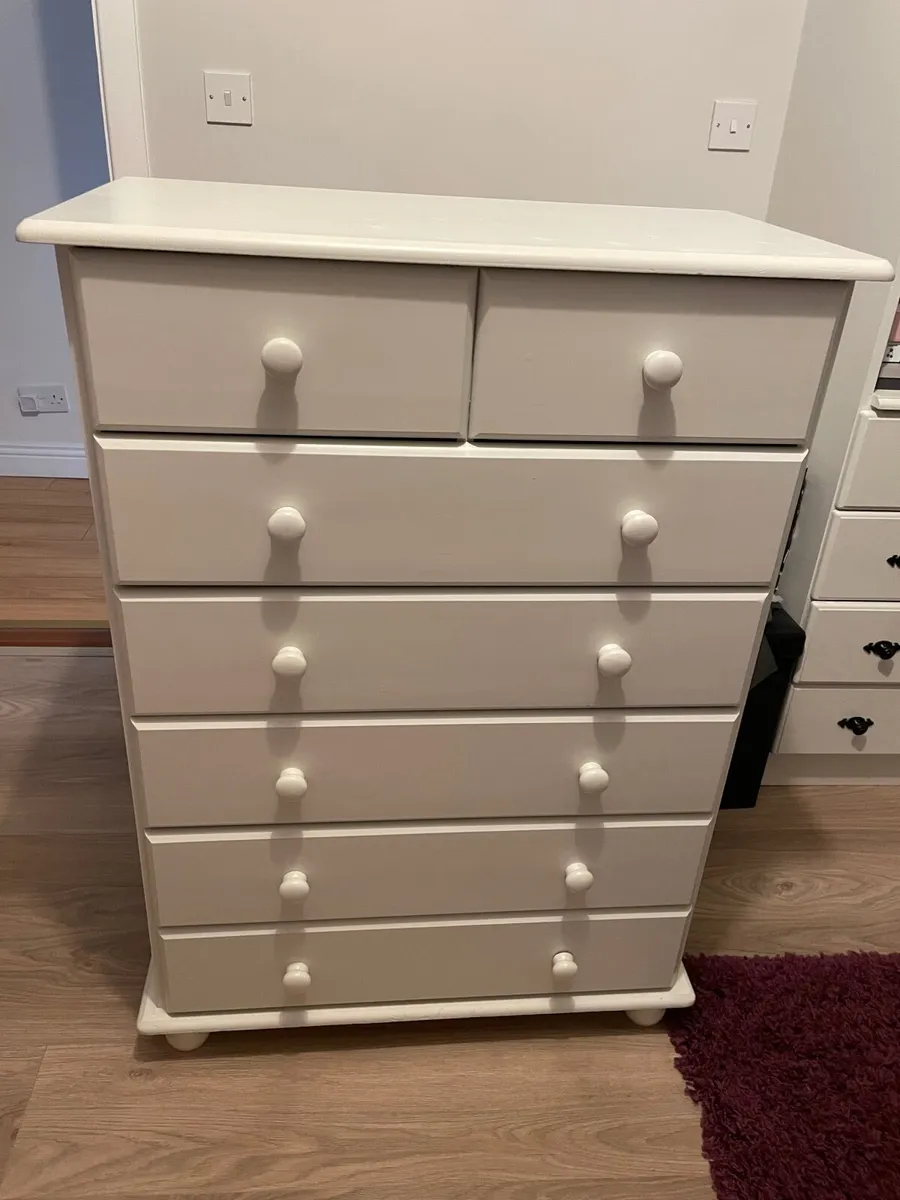 Chest of drawers - Image 2
