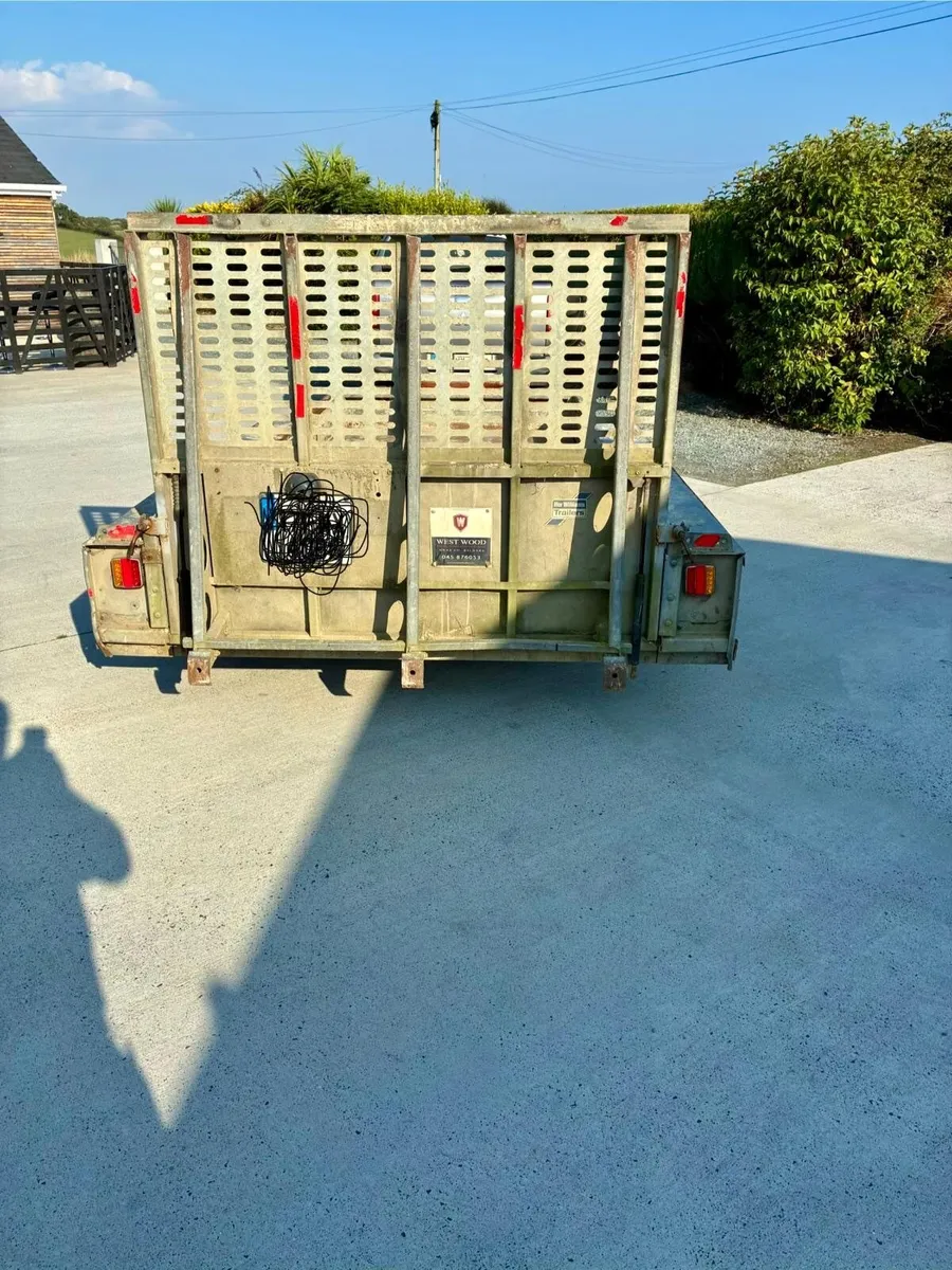 Plant trailer - Image 1