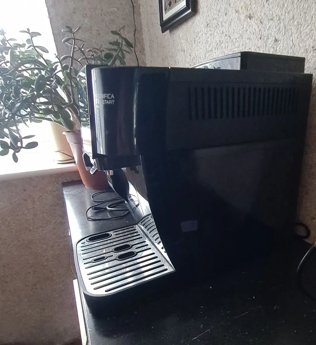 Lovely De’Longhi Magnifica Start Bean-to-Cup Coffe - Image 4
