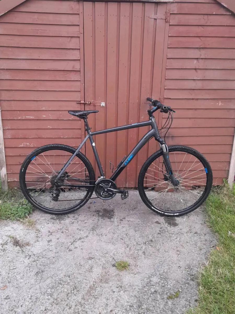 Adults cube nature hybrid bike - Image 1