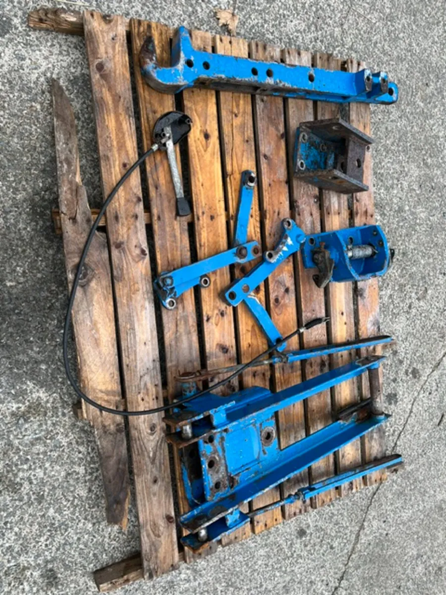 Pickup Hitch suit Ford 5610,6610,7610 - Image 2