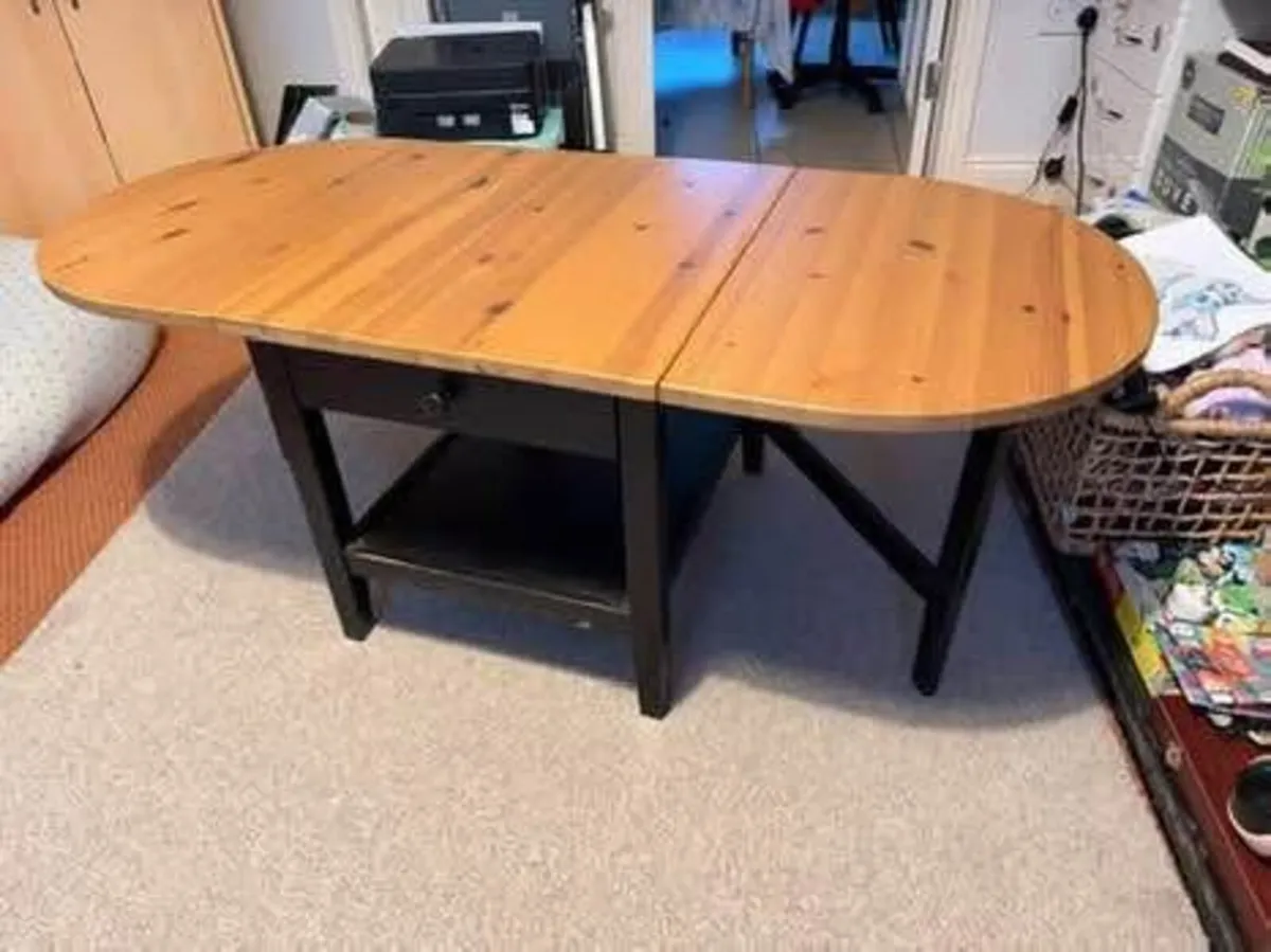 Foldable coffee table - Image 1