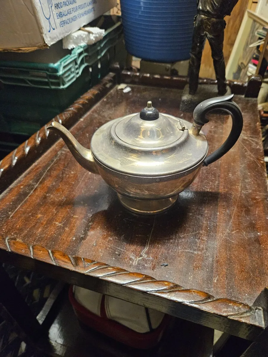 Vintage EPNS Tea Pot - Image 3