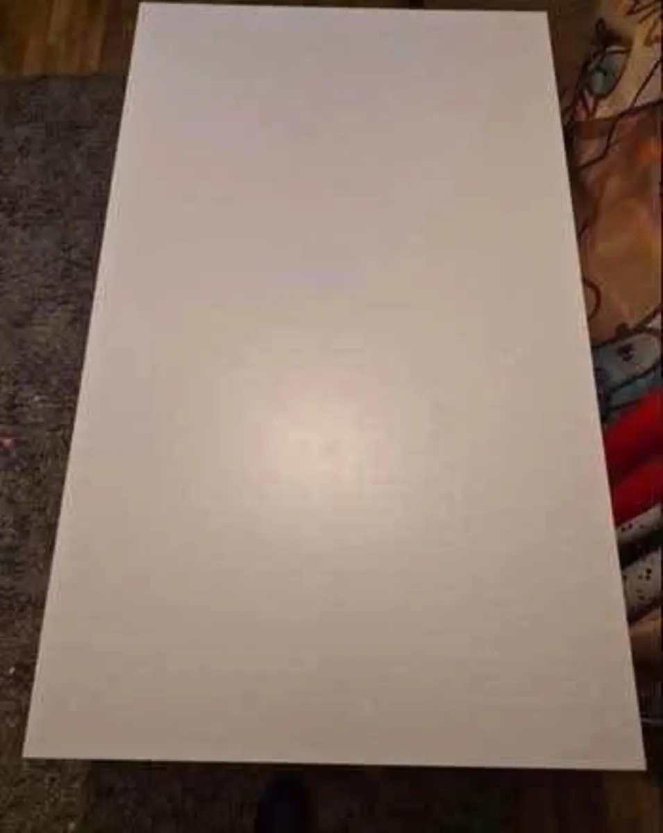 White table - Image 2