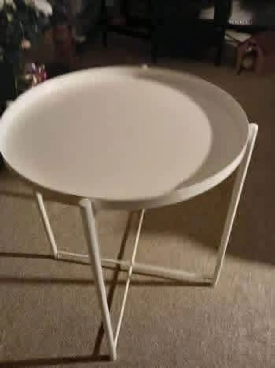 Plant stand - Image 1