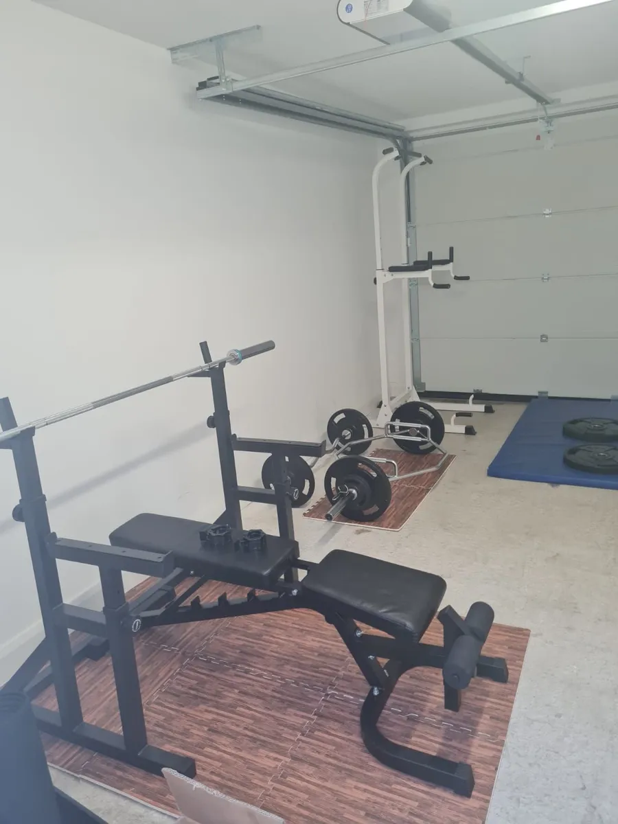 Complete Home Gym – 215kg Weights, Bars, Rack - Image 1