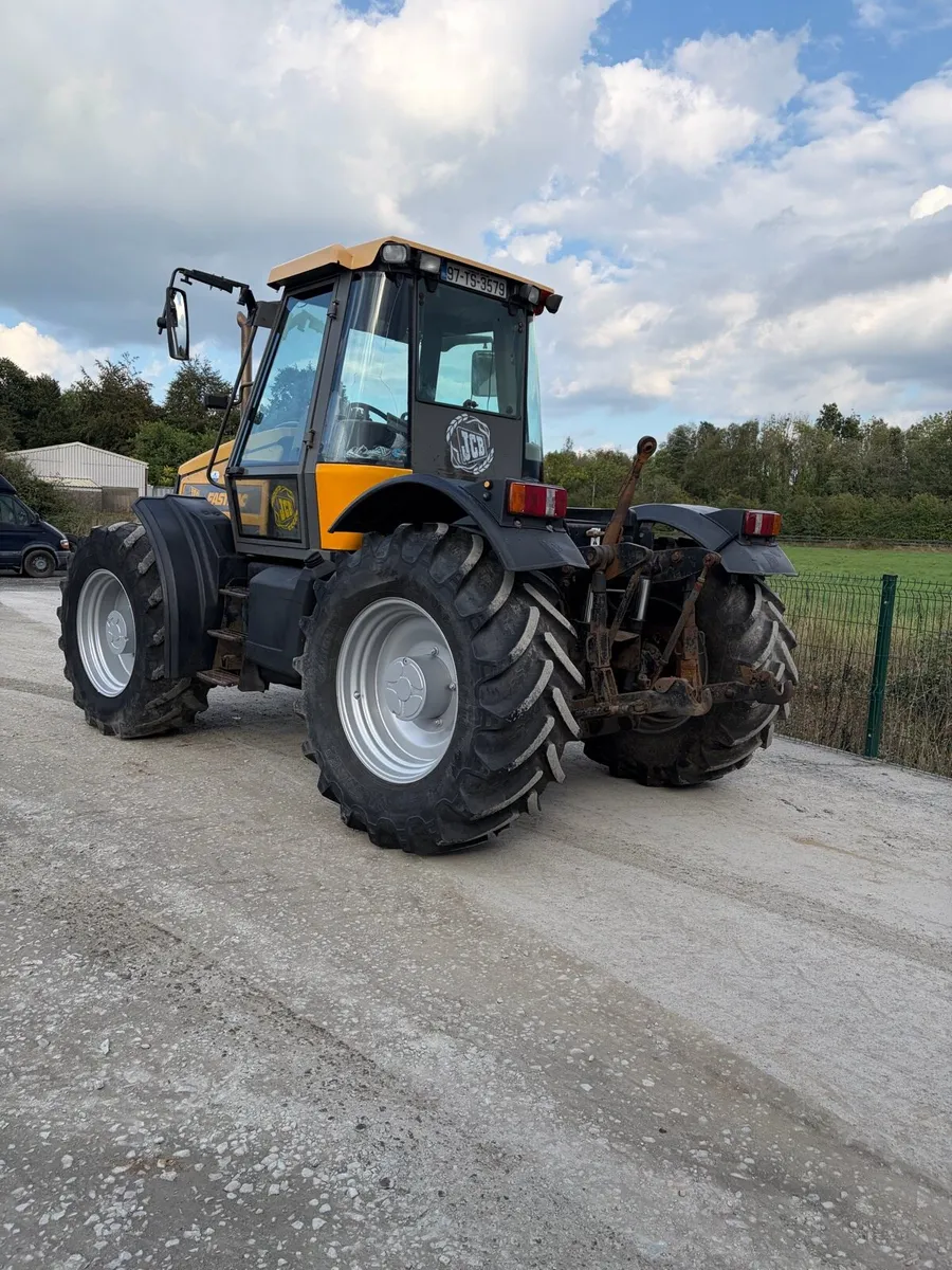 JCB Fast Track - Image 4