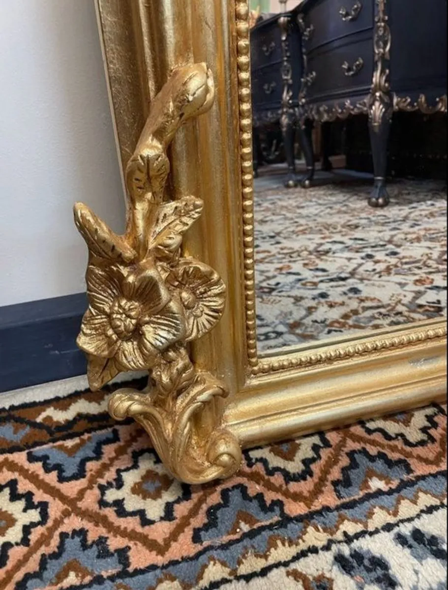 Ornate French-Style Large Gilt Wood Mirror - Image 2