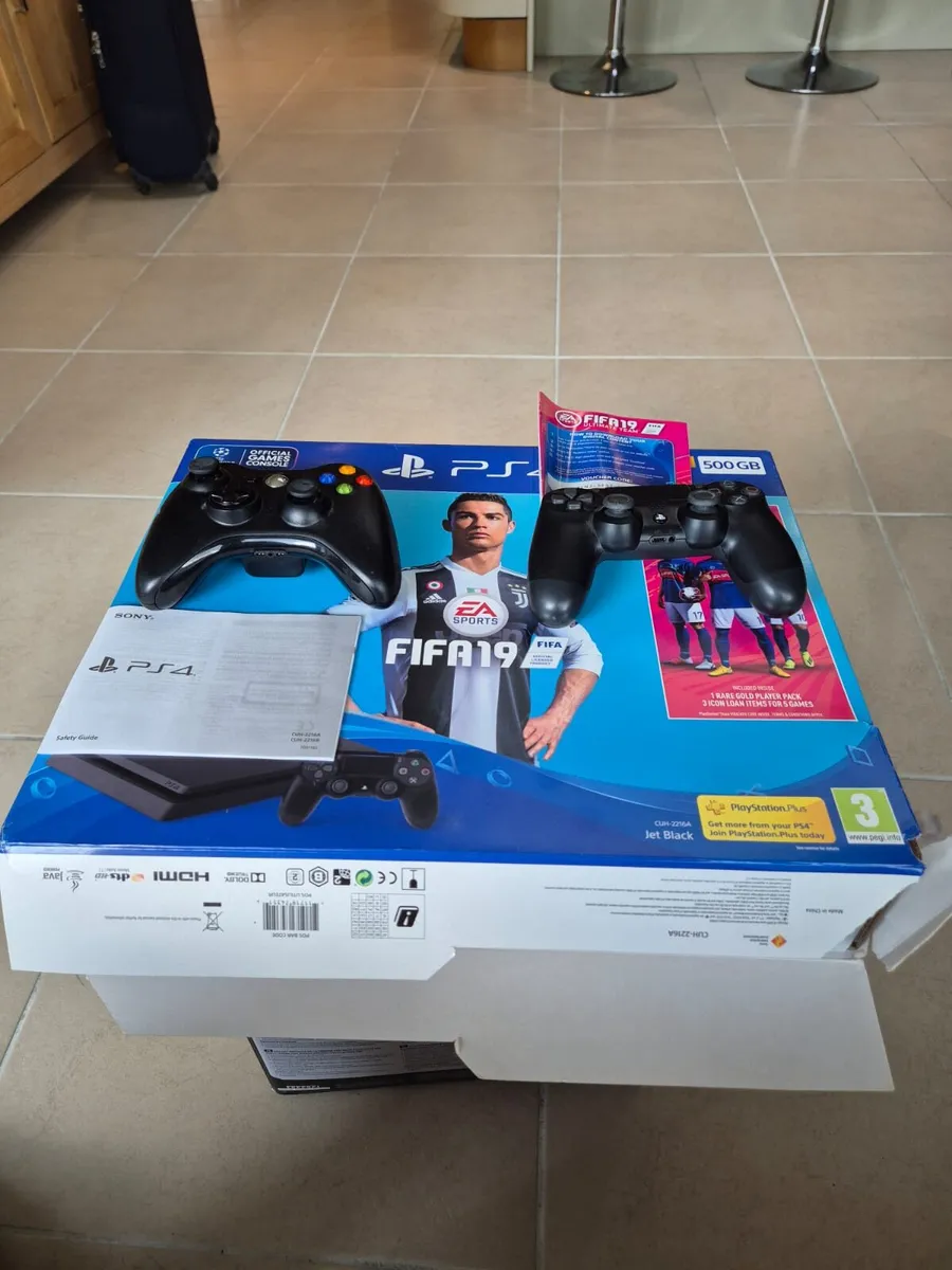 Play station 4  as new , €100.00 - Image 2