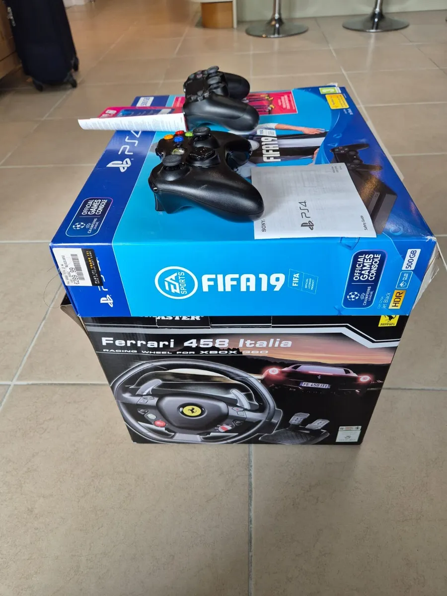 Play station 4  as new , €100.00 - Image 3