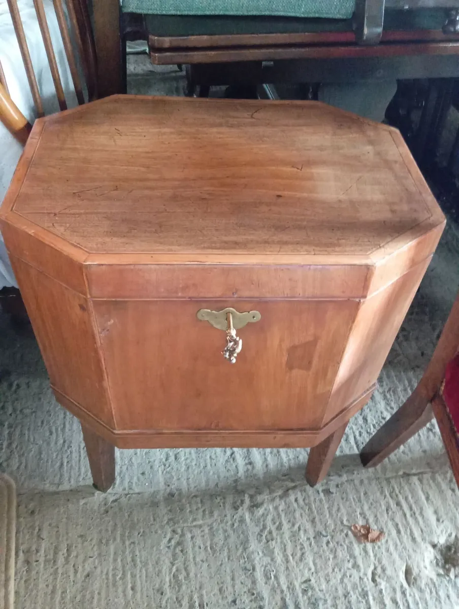 Antique wine cooler - Image 4