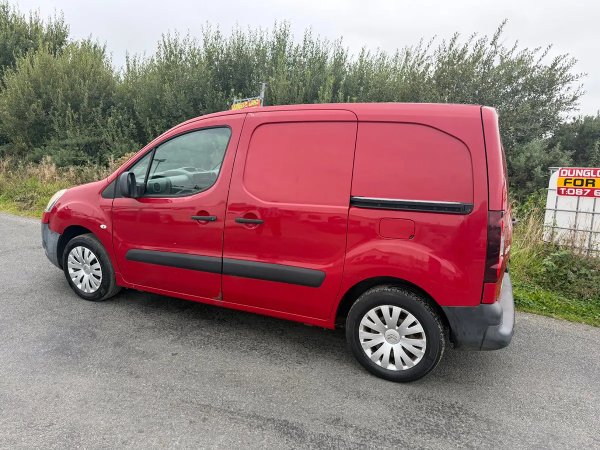 Citroen Berlingo 2014 low miles - Image 3