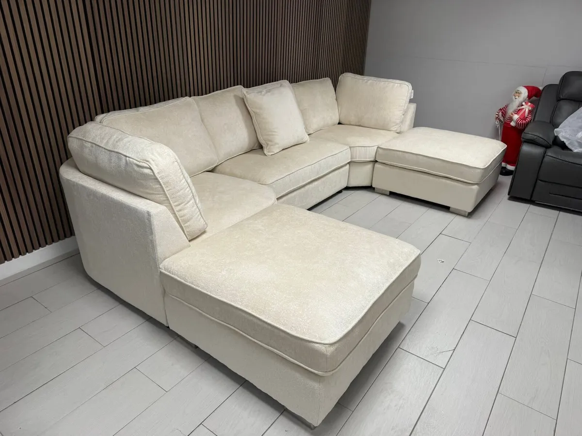 Easton Ushape Scatter or Fullback Cushions Sofa - Image 4