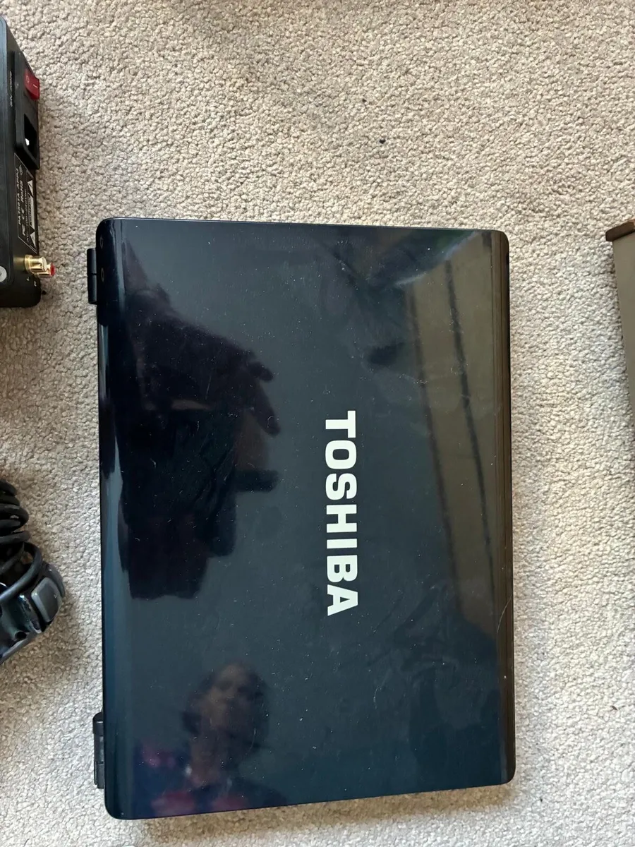 DJ and music equipment - Image 4