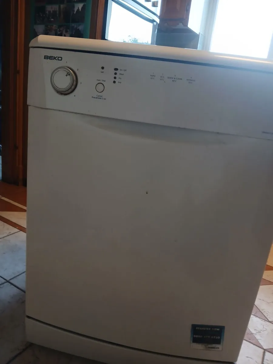Dishwasher - Image 2