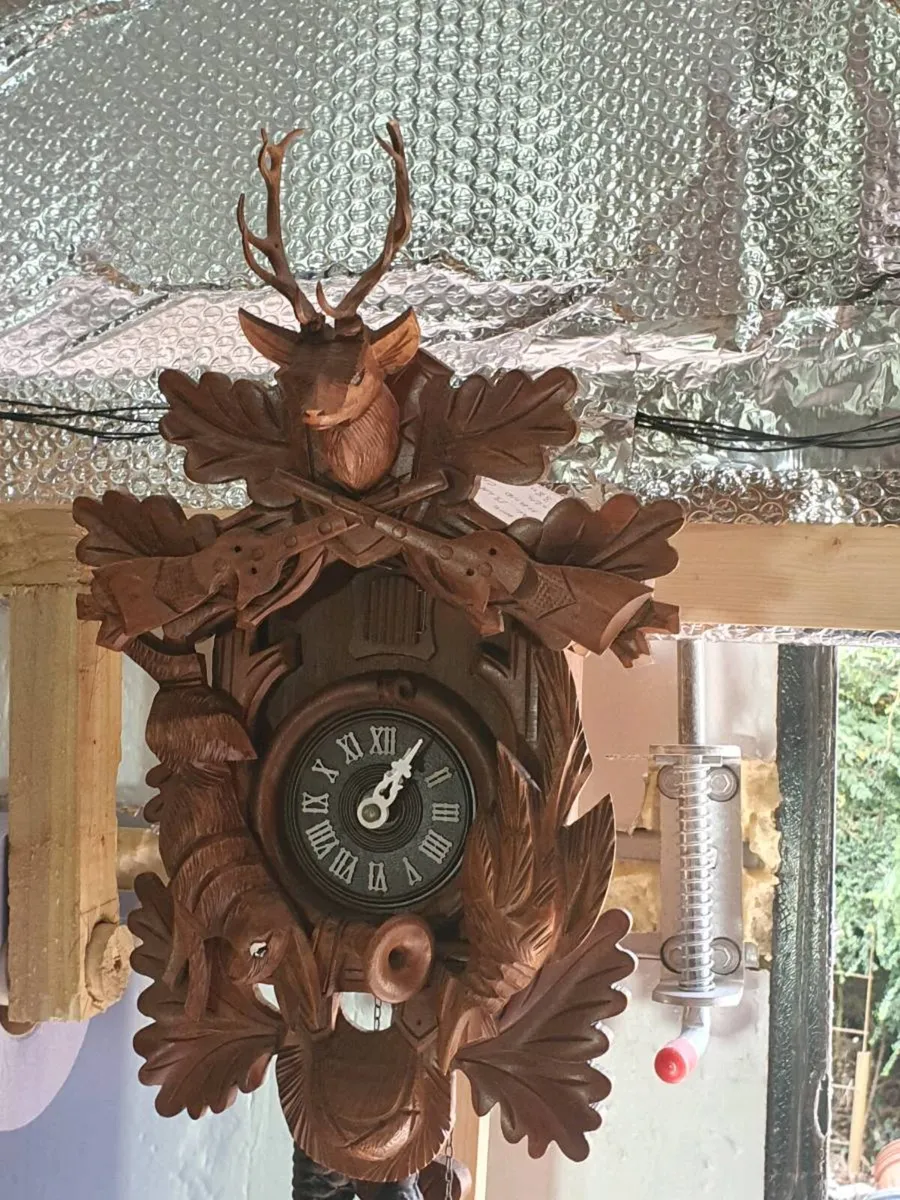 Vintage Black Forest Cuckoo clock - Image 1
