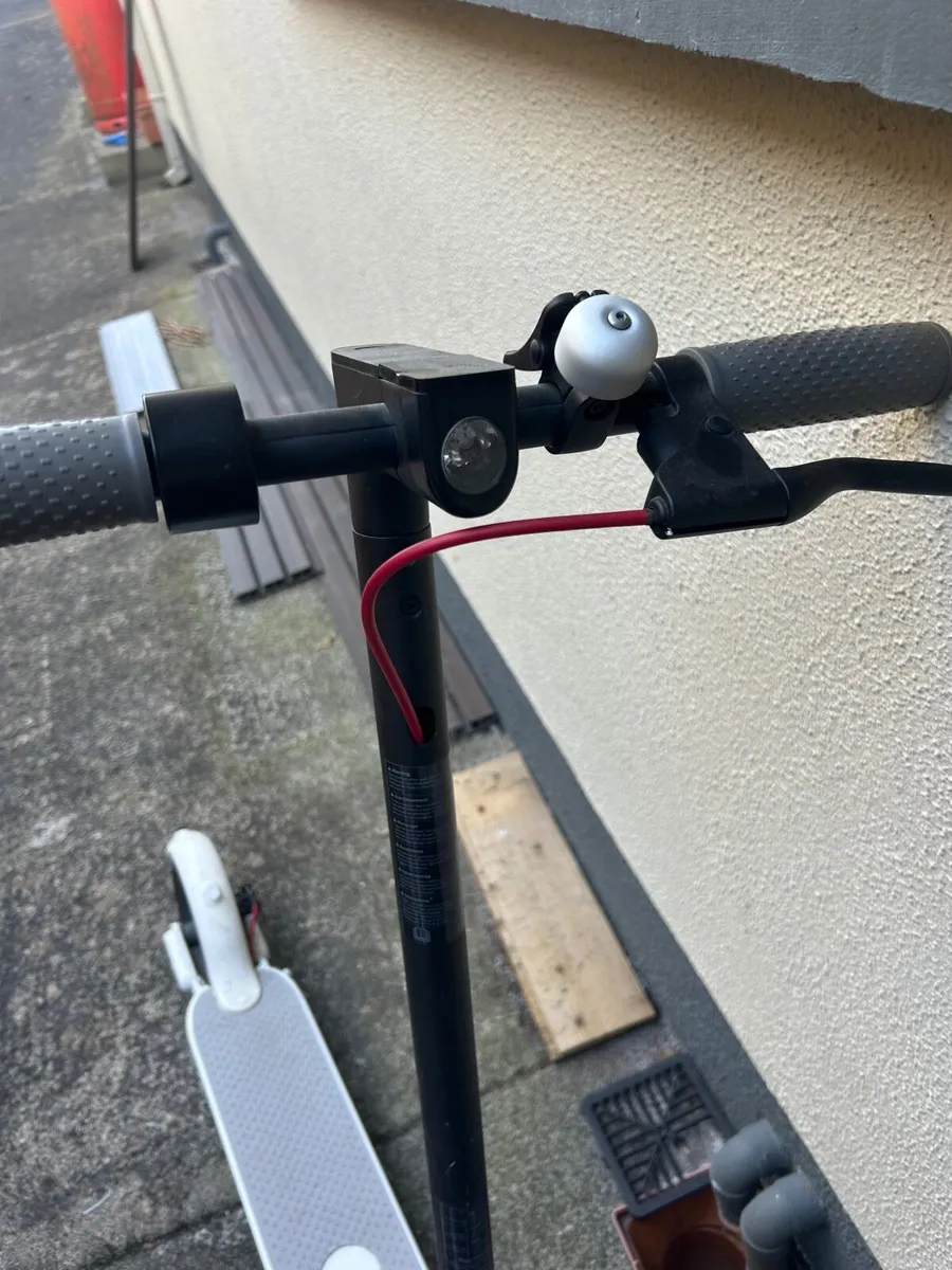 E scooter - Image 3