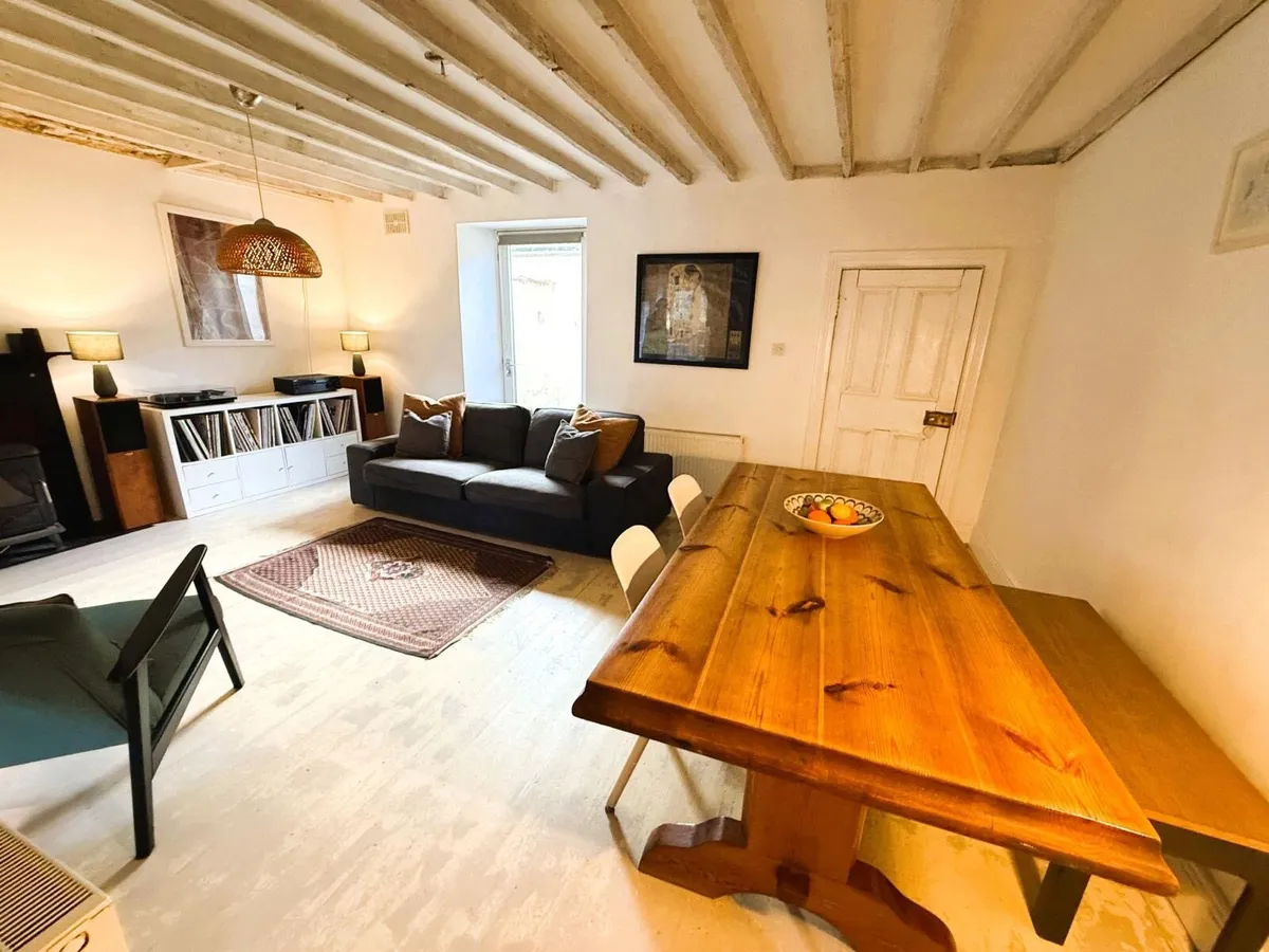 Kitchen table