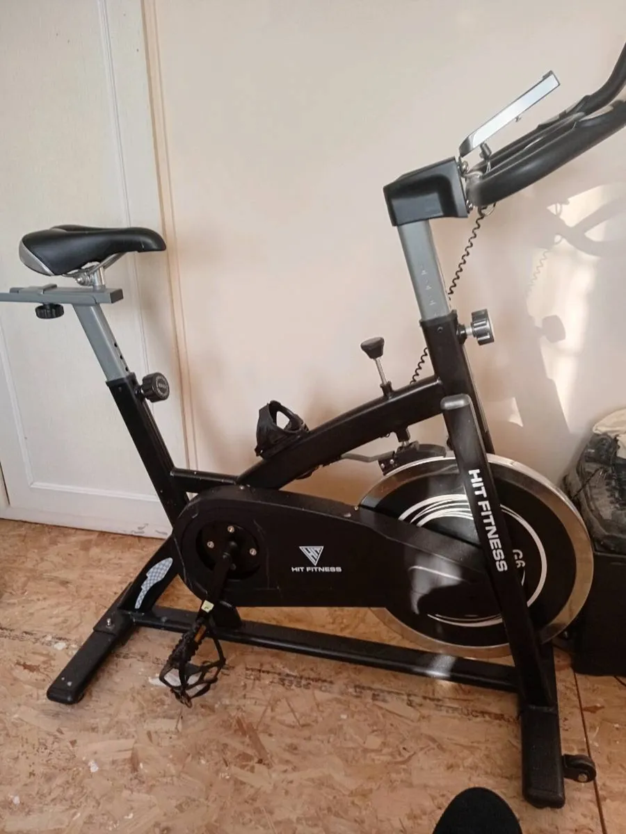 Excercise bike - Image 1
