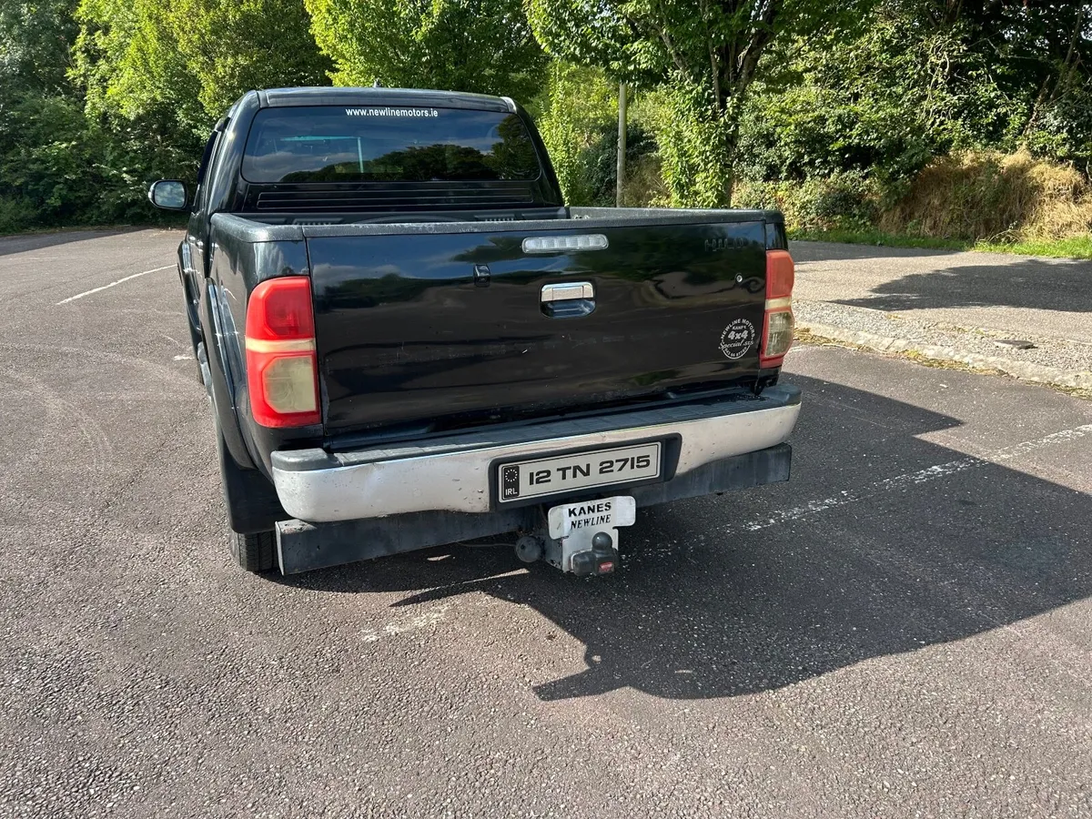 12 Toyota hilux taxed tested - Image 4