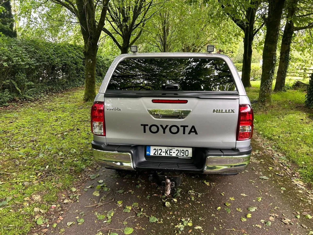 Toyota hilux - Image 3