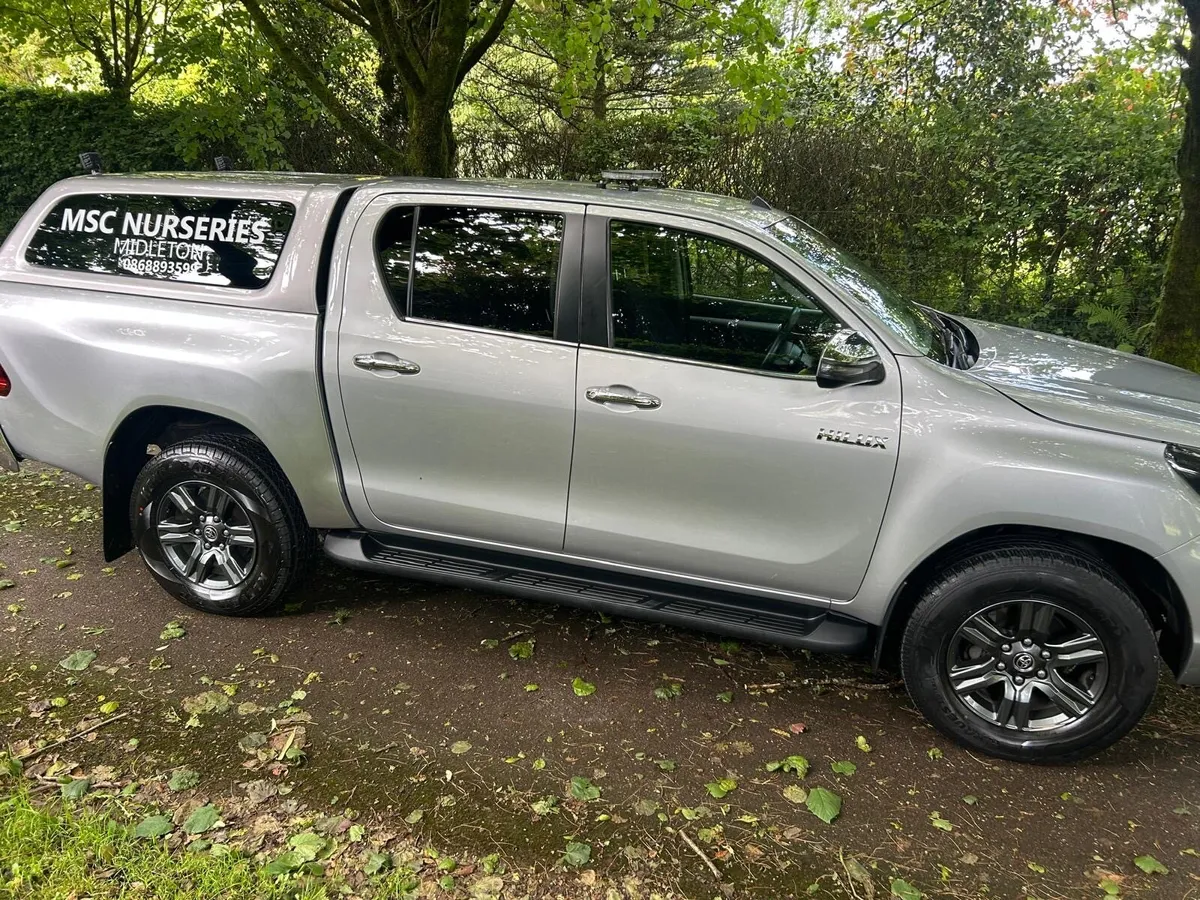 Toyota hilux - Image 2