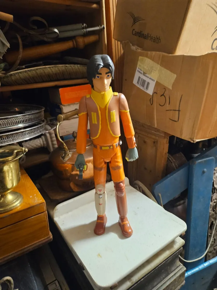 Star Wars 18" Figure - Image 1
