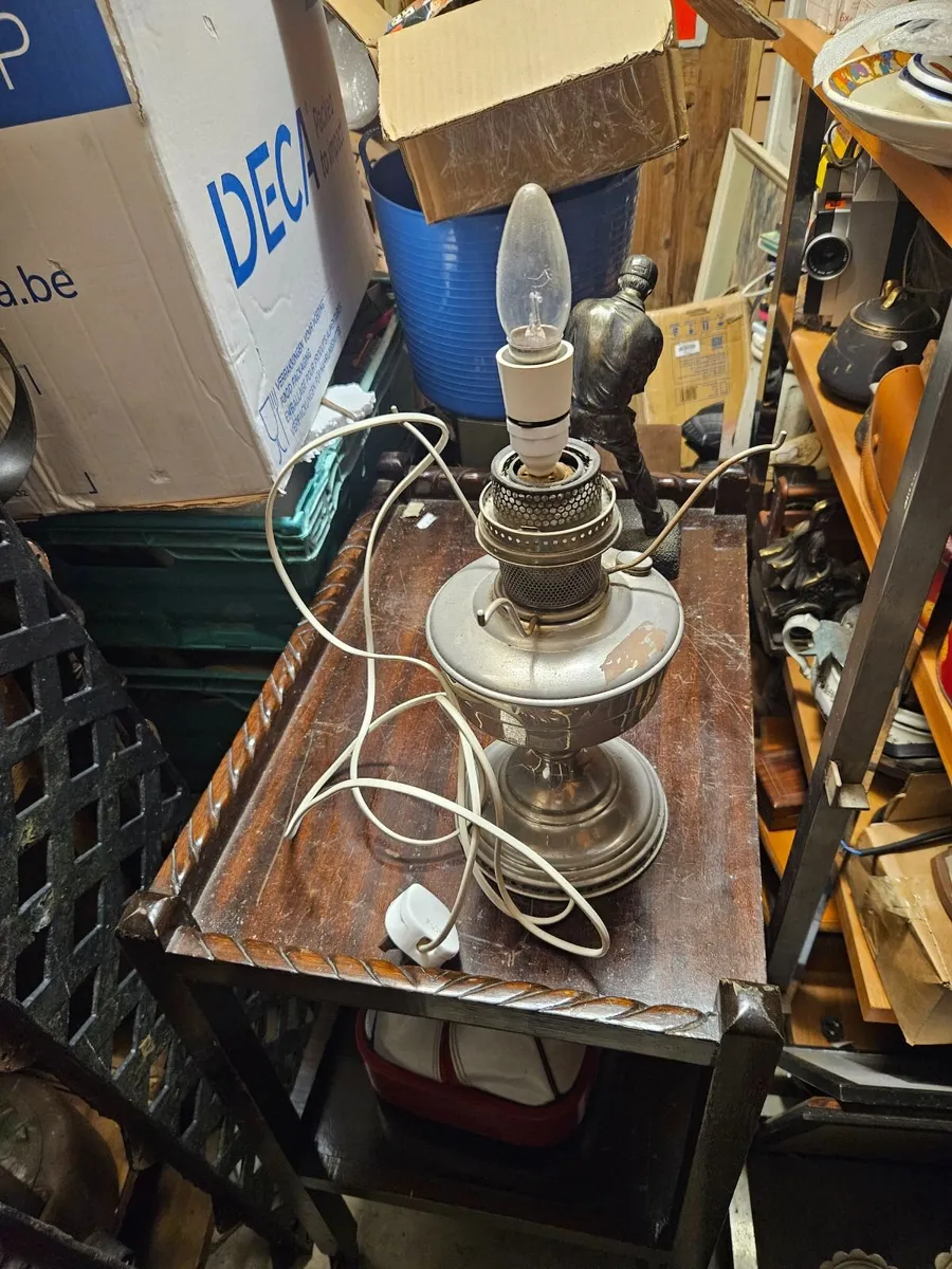 Vintage Style Oil Lamp Table Light - Image 2