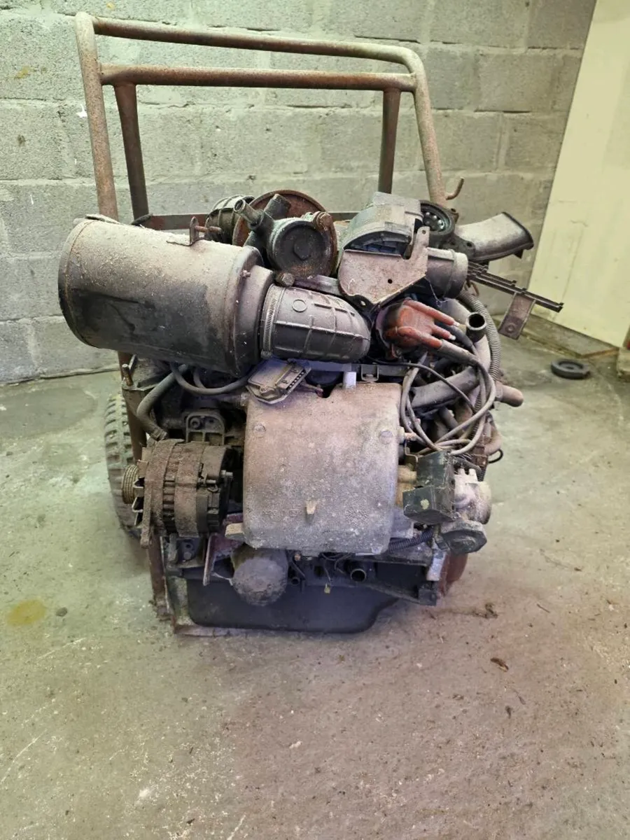 Peugeot 205 1.6 GTI  engine - Image 1