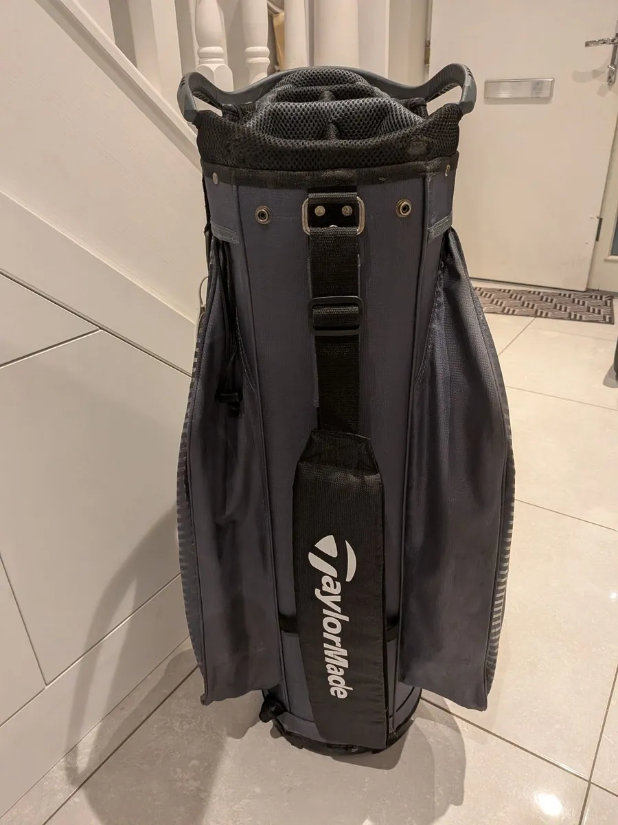 Taylormade cart golf bag - Image 4