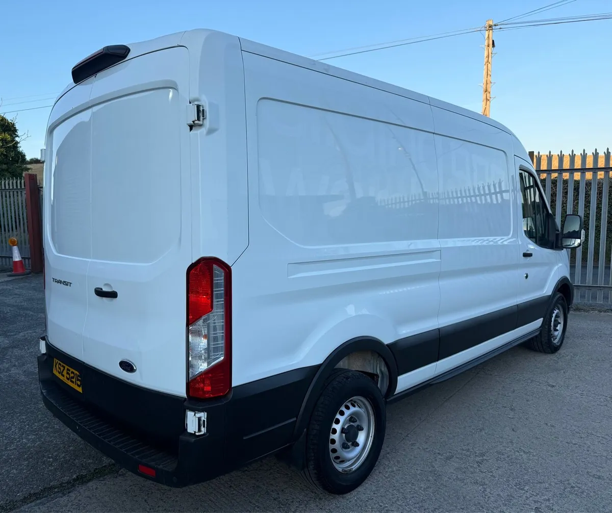 2020 FORD TRANSIT 2.0 EcoBlue 130ps H2 Leader Van - Image 4