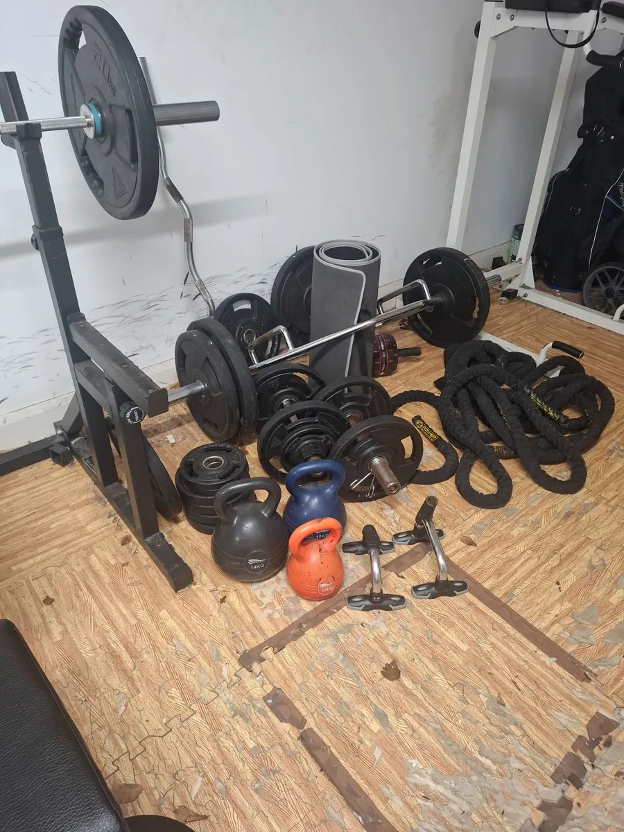 Complete Home Gym – 215kg Weights, Bars, Rack - Image 4