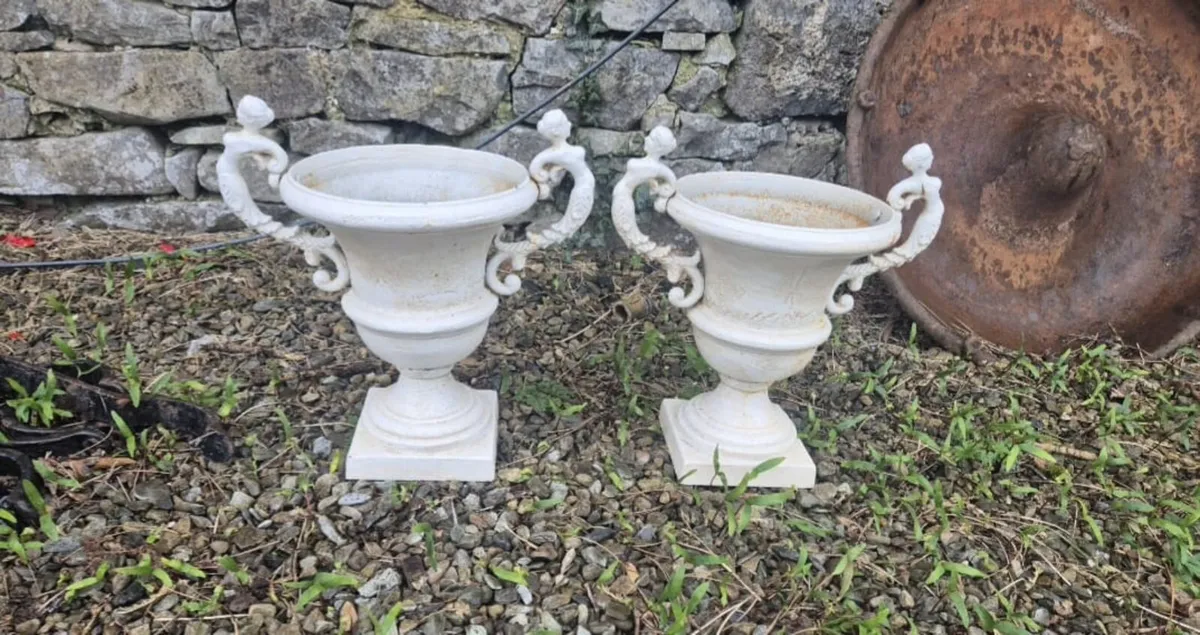 Cast iron  urns - Image 1