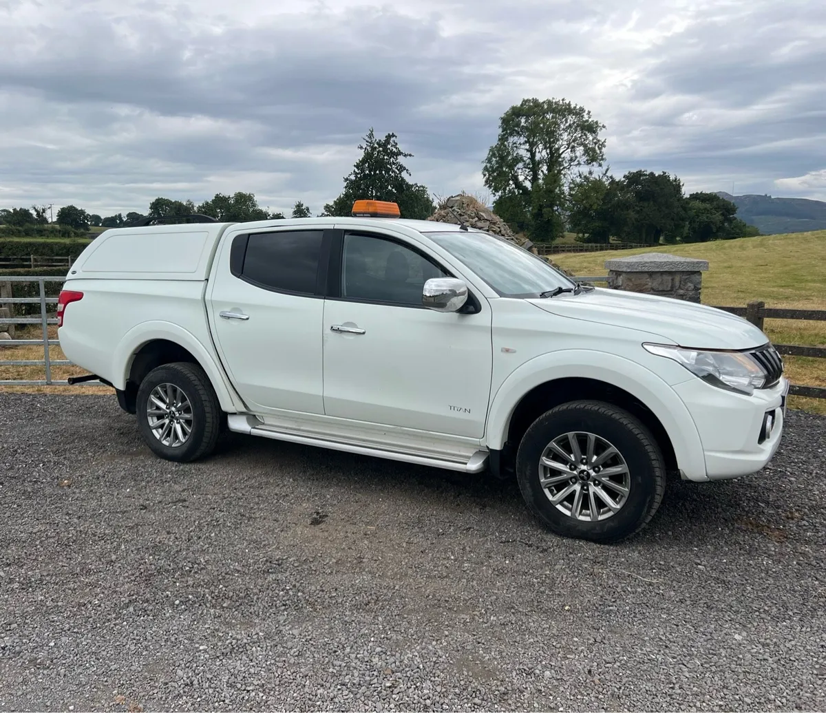 2018 Mitsubishi L200 - Image 2