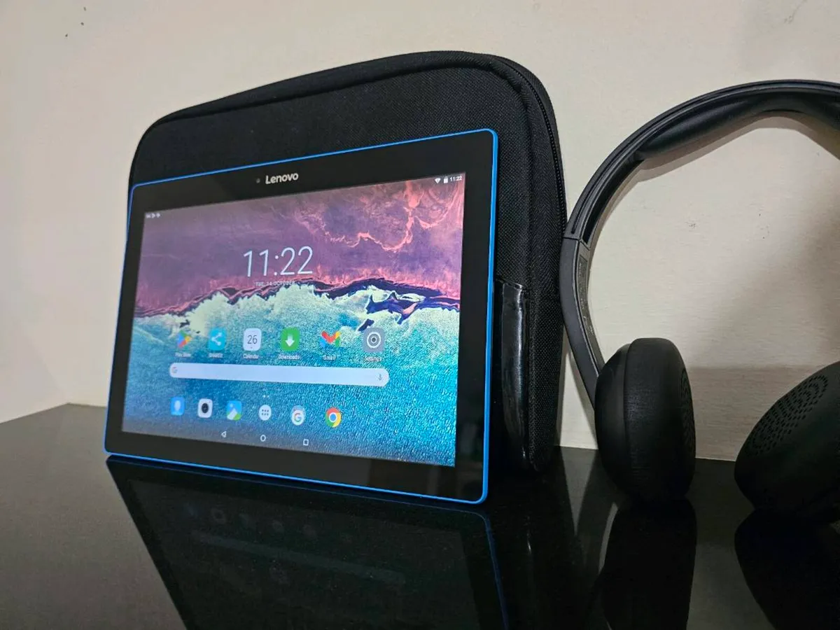 Lenovo Tab 10 TB-X103F Black Wi-Fi 16GB 10.1" 5MP - Image 2